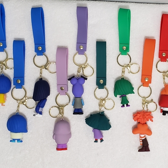 Complete Set Inside Out 2 Keychains Bag Charms or Zipper Pulls Disney Pixar NEW - Picture 4 of 14